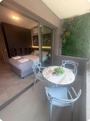 Dining - Luxury Studio - Near Congonhas Airport/Ibirapuera Park/American Consulate (São Paulo)