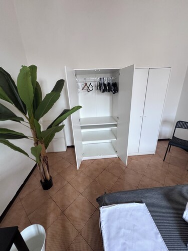Vanilla Center-2 Rooms DBL+ Equipped Kitchen