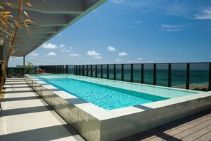 Pool - Vivant New Building Seafront in Recife (Recife)