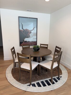 Dining - Ski Hill Haven in beautiful Driggs, Idaho.  Sleeps up to 15 guests. (Driggs)