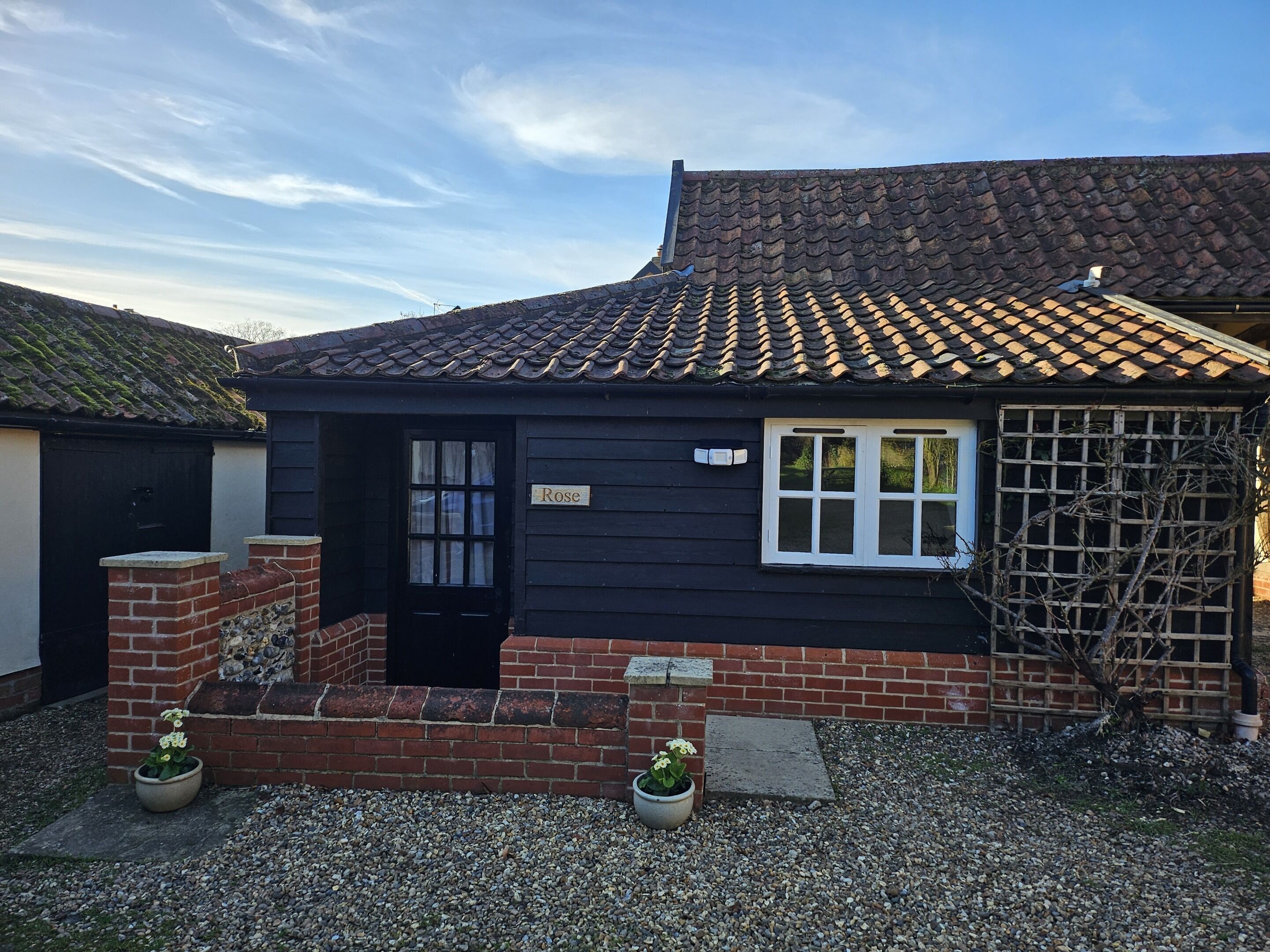 Kamar Tradisional | Eksterior