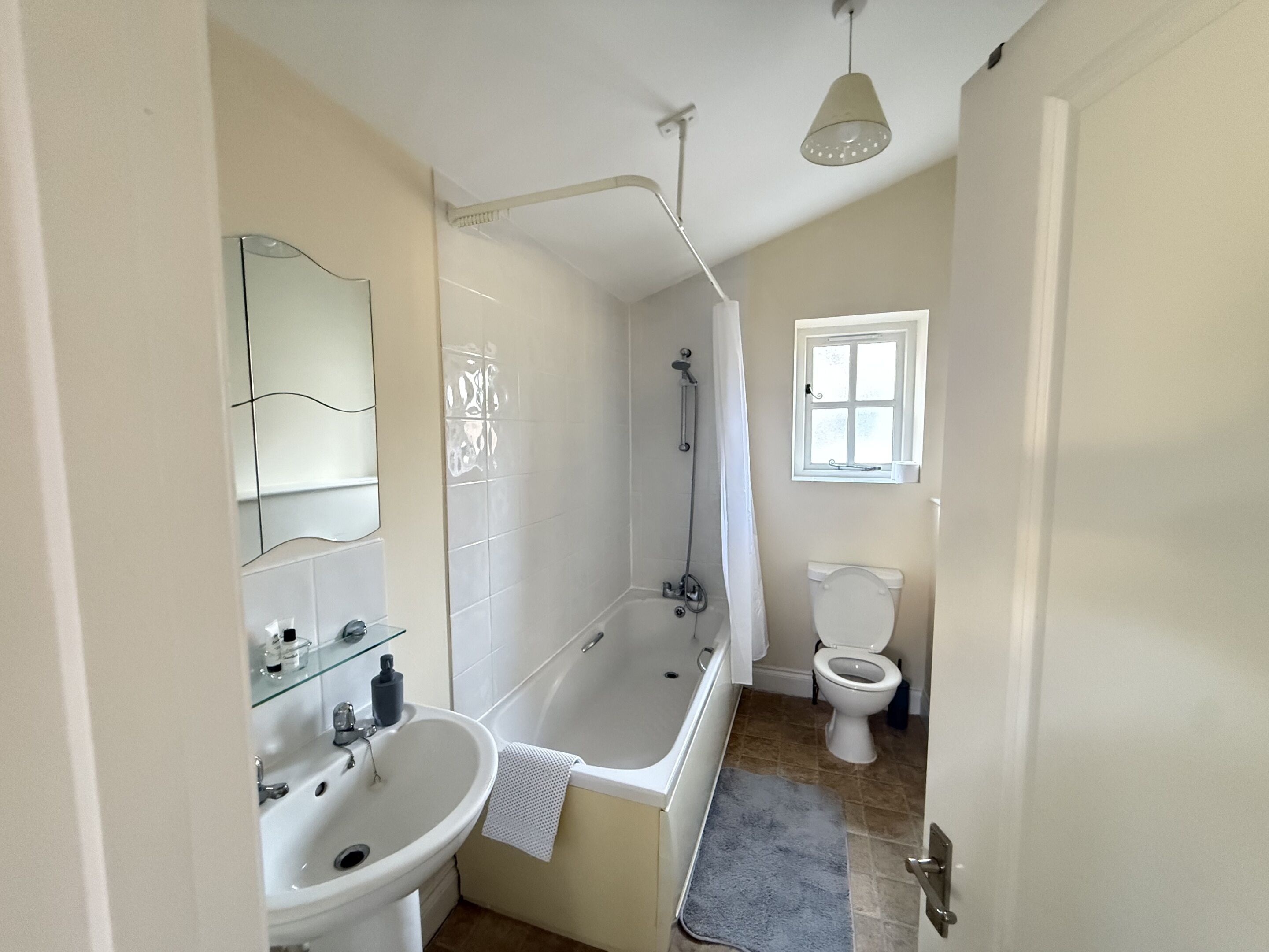 Kamar Tradisional | Kamar mandi