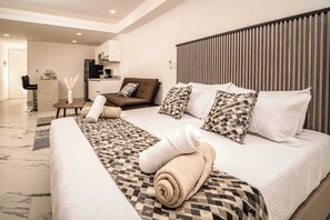 1 chambre, fer et planche à repasser, Wi-Fi, draps fournis