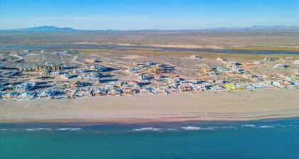 Casa Margarita|Ocean View|Sleeps 14|Steps to Beach