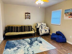 Living area - Totally Rad 90's Two-Bedroom Rental in Downtown Saint Joseph! (Saint Joseph)