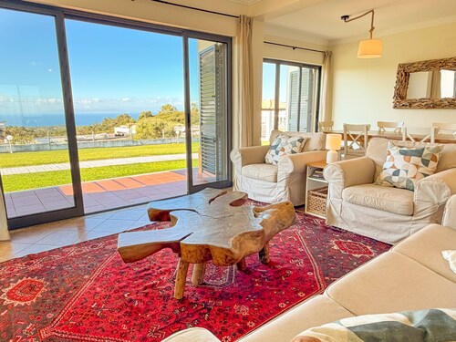 Casa Meco - Near Beach W/ Ocean View & Parking