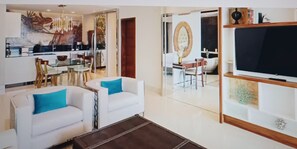 Living area - Garza Luxury Oceanfront meets Los Cabos with 5 Star Resort living (Corredor SJD)