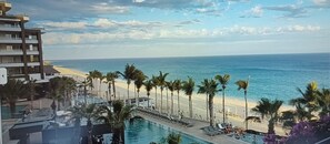 Pool - Garza Luxury Oceanfront meets Los Cabos with 5 Star Resort living (Corredor SJD)