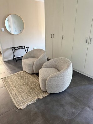 Comfort Double Room, Balcony, Ocean View | Interior - Wood Road Coastal Guest Rooms  (Hout Bay)