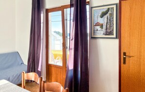 Interior - Nice apartment in Rab with house sea view (Rab)