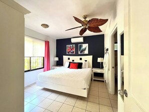 1 bedroom, desk, iron/ironing board, free WiFi - King Suite w/ Ensuite & Kitchenette | Pool, Hot Tub & Patio I Walk to Beach & Shops (Del Coco Beach)