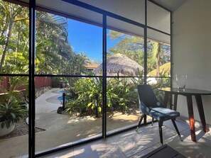 Interior - Private Casita w/ Pool, Hot Tub & Screened Patio | Short Walk to Beach & Shops. (Del Coco Beach)
