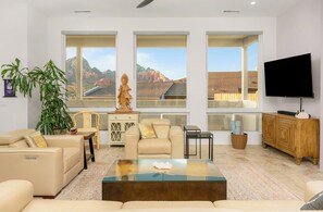 Smart TV - Imagine House - Sedona Sanctuary with Hot Tub & Red Rock Views (Sedona)