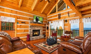 Smart TV, fireplace, video games - Hard to Leave - Stunning Mountain Views, Pool Table, Games, Hot Tub! (Sevierville)