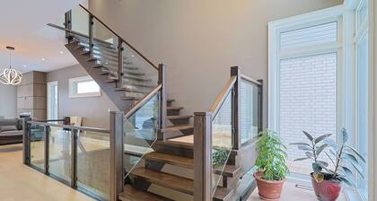 Modern Masterpiece Luxury 6 Bedroom Home