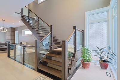 Modern Masterpiece Luxury 6 Bedroom Home