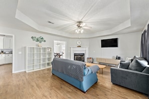 Smart TV - Sleeps 10, Pet-friendly, Fort Rucker (Enterprise)