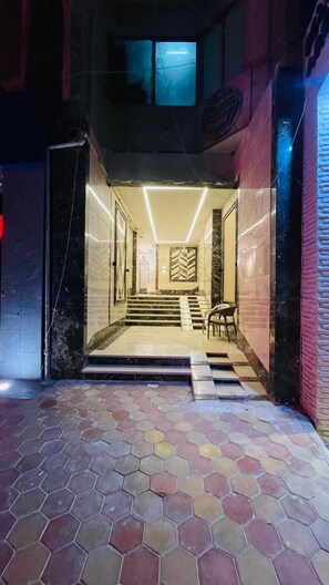Interior - Lovely 2-bedroom apartment with AC in soothing Giza Governorate (Giza Governorate)