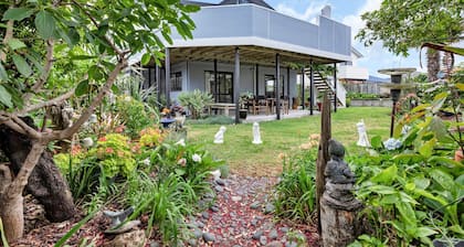 Surfside - Walk to Ruakaka Beach & Surf Club