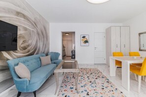 Studio, balkon, pemandangan kota | Area keluarga