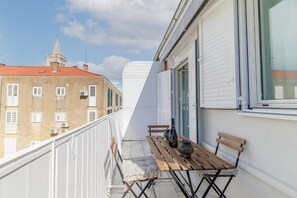 Estúdio, sacada, vista para a cidade | Opções para refeição ao ar livre