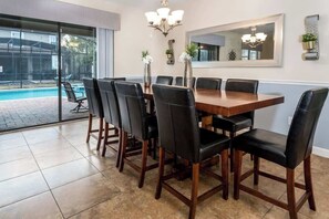 Dining - Luxurious House in Resort (Four Corners)