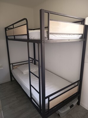 2 chambres, Wi-Fi, draps fournis
