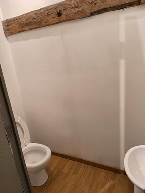 Bathroom - Charming 2-bedroom house in Obourg-Mons ENGYH House 2 (Mons)