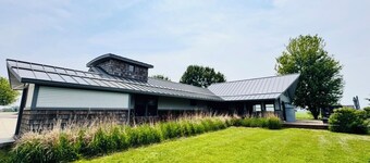 4 Acres Retreat at Lake Geneva