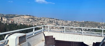 Spacious 9-bedroom villa in soothing Jerusalem with AC