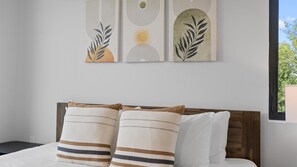 2 Schlafzimmer, Schreibtisch, Bügeleisen/Bügelbrett, kostenloses WLAN