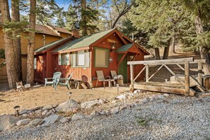 Exterior - Treetop Annex, Near Village w/ Forest Views (Big Bear Lake)