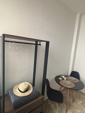 Dining - Vrbo Property (Rio de Janeiro)