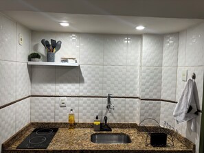 Private kitchen - Vrbo Property (Rio de Janeiro)