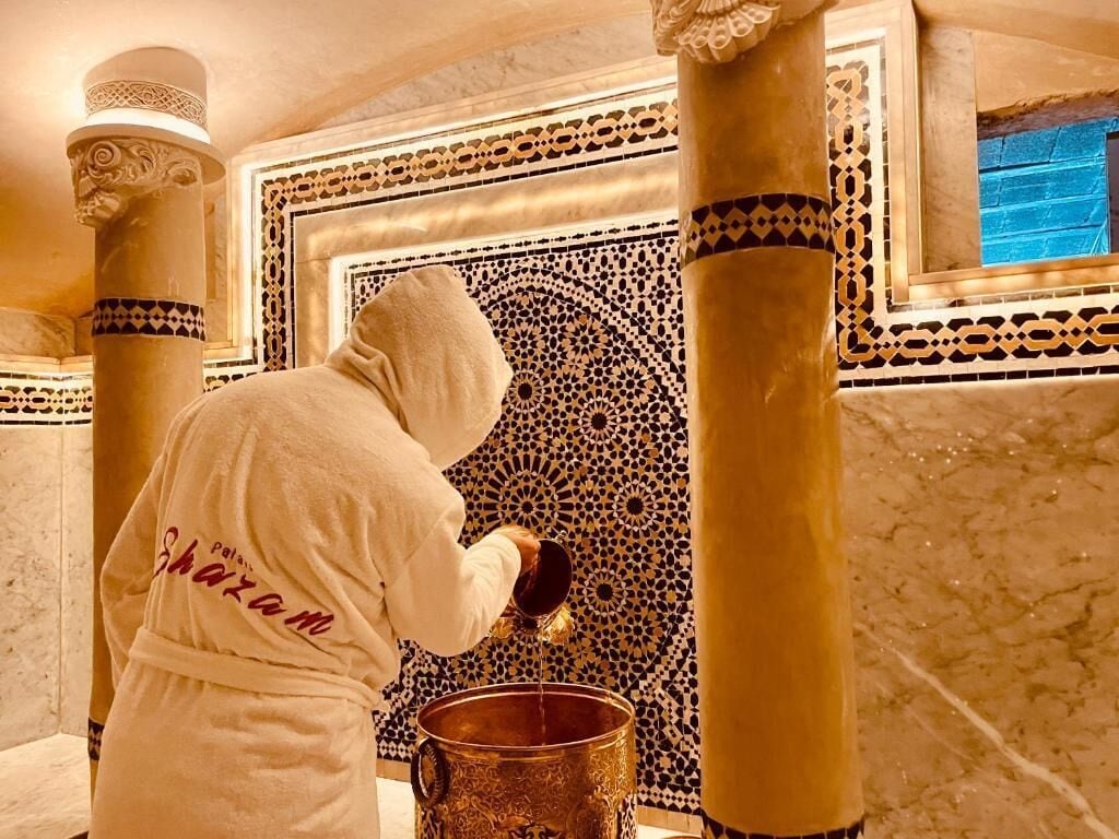 Sauna seca, sauna a vapor, banho turco/hammam