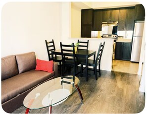 Interior - Private Townhouse Condo For Professionals (Brampton)