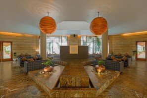 Lobby - Club Mahindra Kensville Golf Resort (Bavla)