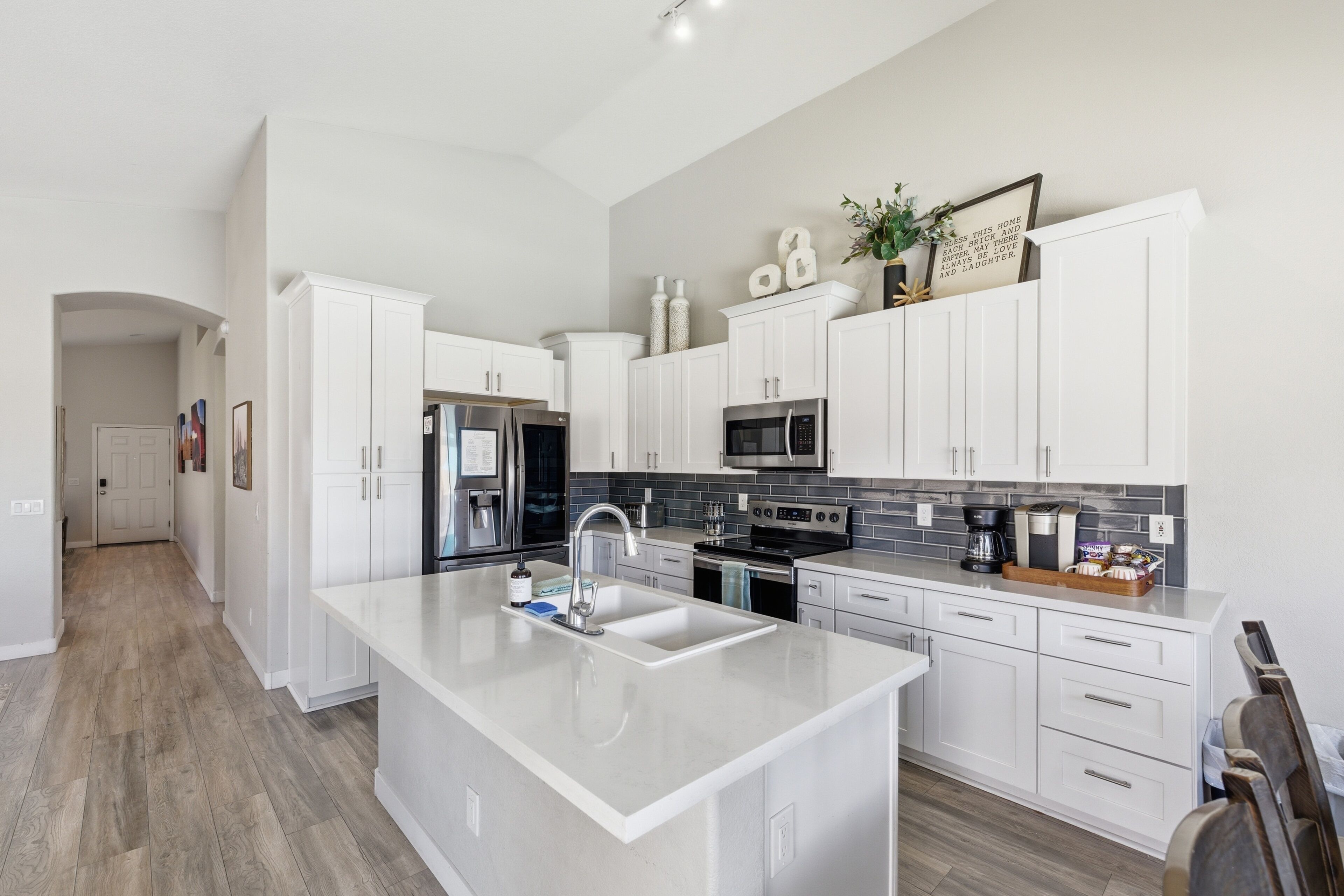 Microwave, oven, stovetop, dishwasher