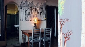 Gallery Room | Dining - Le Karthala (Antananarivo)
