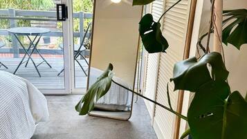 3 chambres, fer et planche à repasser, Wi-Fi, draps fournis
