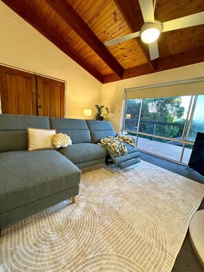 Smart TV - Treetop Ocean Views at Maslin Beach Coastal Escape (Maslin Beach)