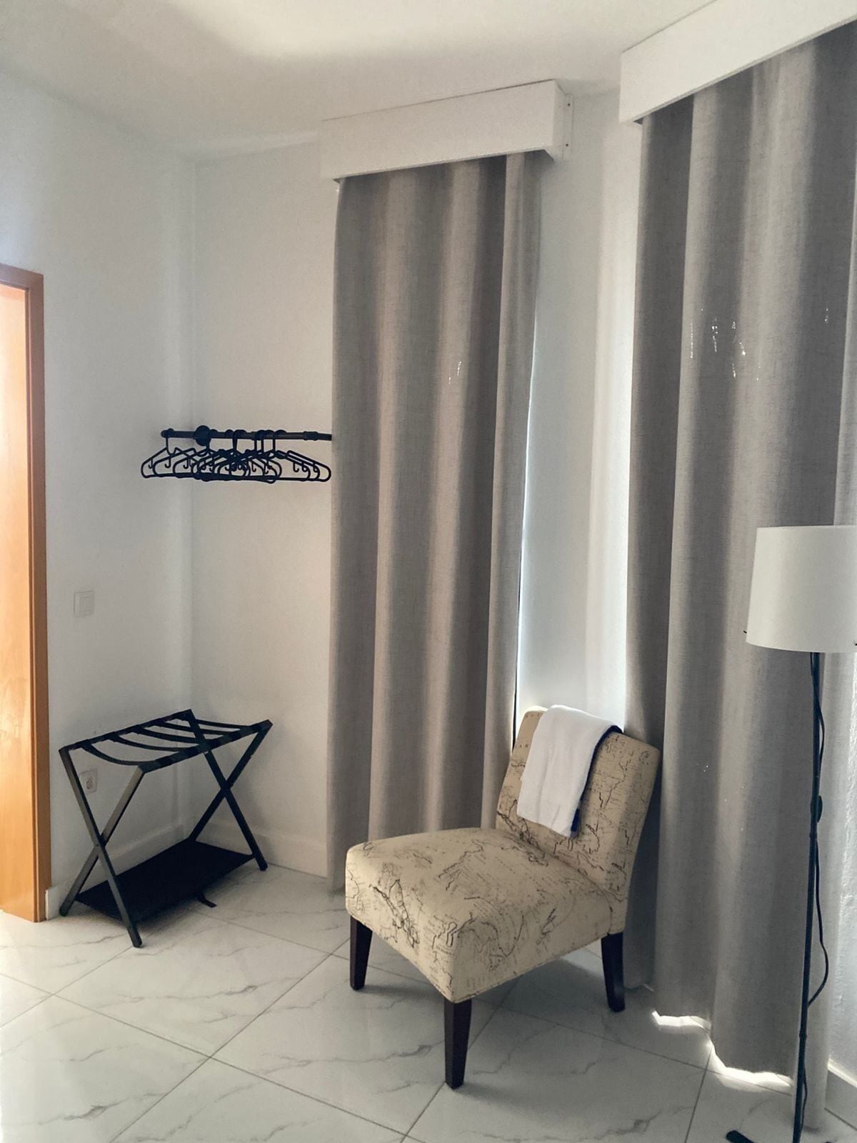 Kamar Single Klasik, balkon, pemandangan samudra | Brankas dan Wi-Fi gratis