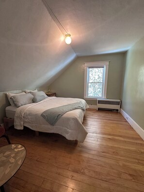3 habitaciones, wifi gratis y ropa de cama