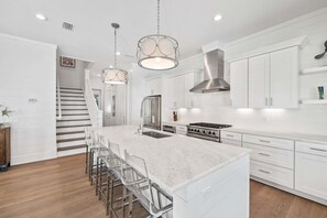 Fridge, microwave, oven, stovetop - Private Pool, Spa, LSV! Walk 2 Beach in Seagrove/Eastern Lake (Santa Rosa Beach)
