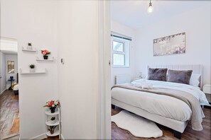 2 sovrum, strykjärn/strykbräda, internet och sängkläder