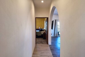 2 bedrooms, travel cot, WiFi - Ocean & Mountain View Terrace in La Capilla (Buena Vista)