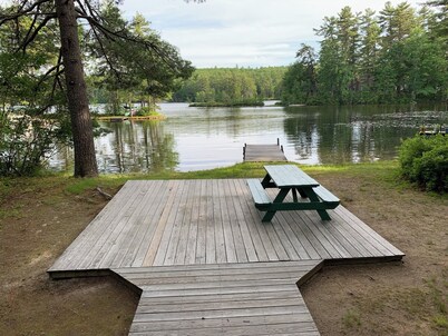 Perfect waterfront 3-bedroom cabin on Balch Lake in Newfield NH