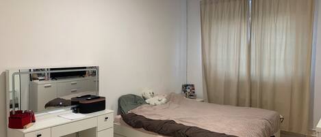 1 chambre, accès à Internet, literie fournie