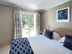 Room - Hotel les Messugues By Alain Llorca (Saint-Paul-de-Vence)