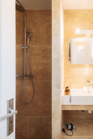 Bathroom - Hotel les Messugues By Alain Llorca (Saint-Paul-de-Vence)